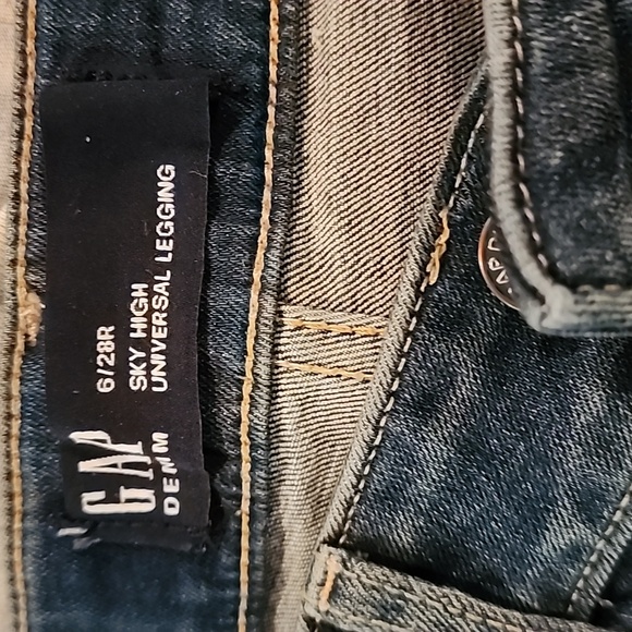 GAP skinny jeans - Picture 4 of 4